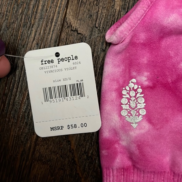 Good Karma Square Neck Tie Dye Bra in vivacious, violet - XS/S - Picture 5 of 6